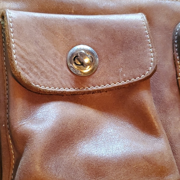 Roots crossbody bag - Picture 2 of 5